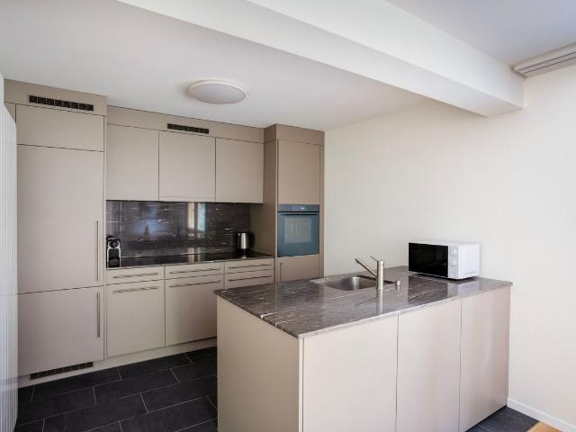 Apartment mieten in Einigen, Zürich
