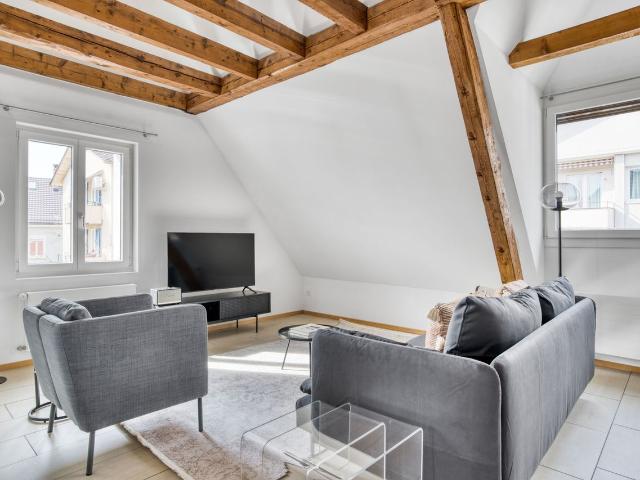 Apartment mieten in Einigen, Zürich