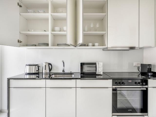 Apartment mieten in Einigen, Zürich