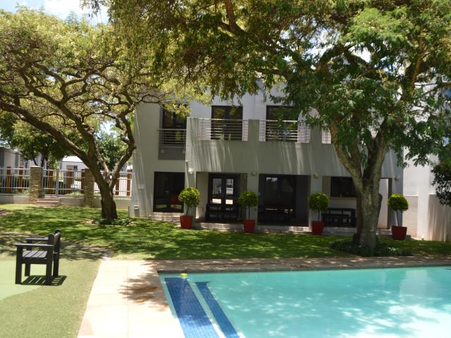 Apartment for rent in Douglasdale, Randburg