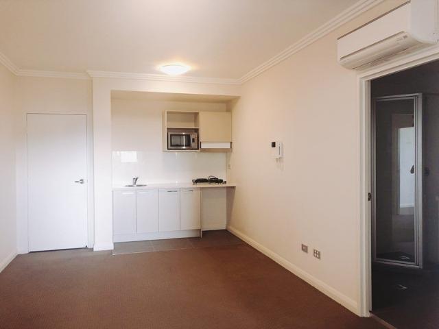 Apartment for rent in Centenary Park, Sydney