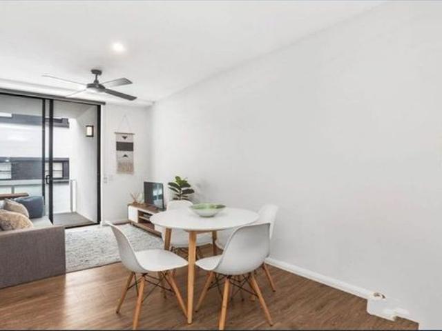 Apartment for rent in Toombul, Queensland