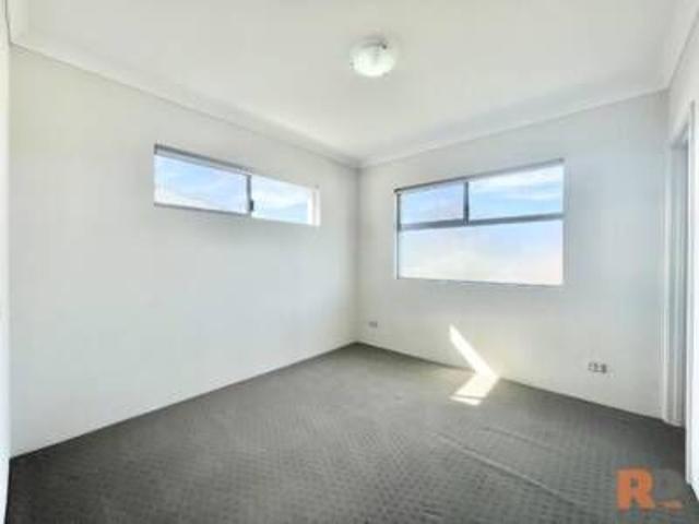 Apartment for rent in Rivervale, Western Australia