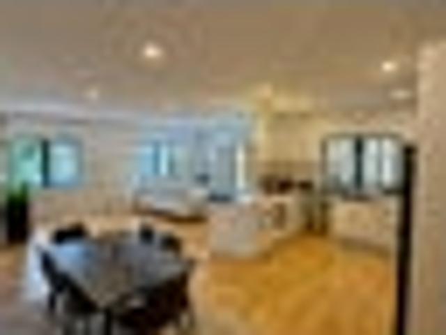 House for sale in Days Bay, Wellington