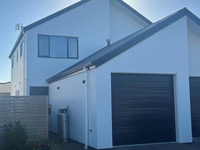 House for rent in Carterton, Wellington
