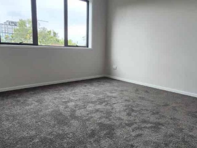 Apartment for rent in Mount Wellington, Oroua County