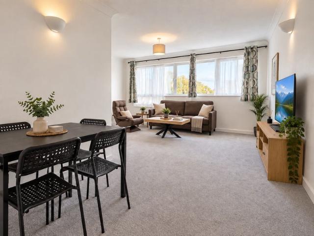 Apartment for rent in London Borough of Sutton, Greater London