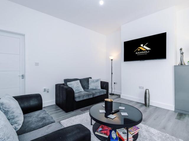 House for rent in Georgia, Greater Manchester