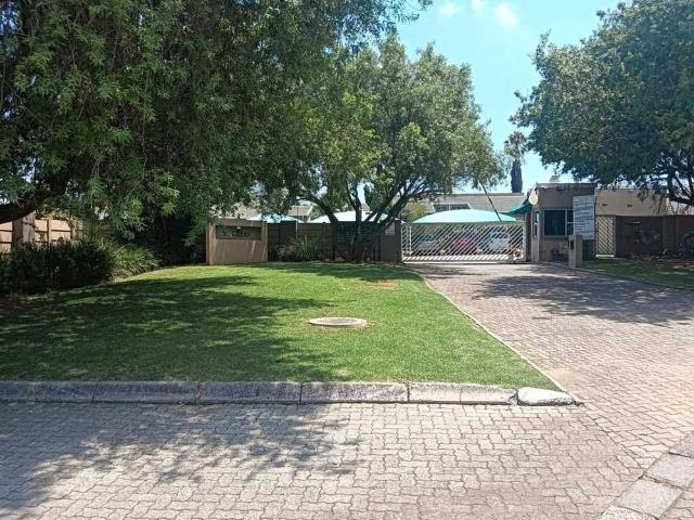 Townhouse for sale in Ekurhuleni, Gauteng