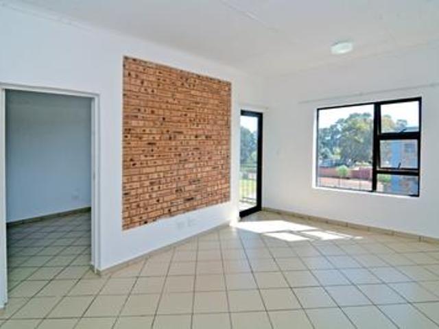 Apartment for rent in Nooitgedacht, Gauteng