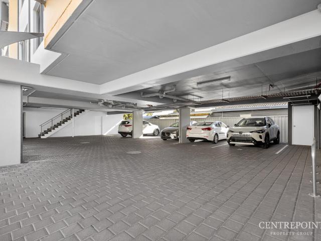 Apartment for sale in Cloverdale, Western Australia