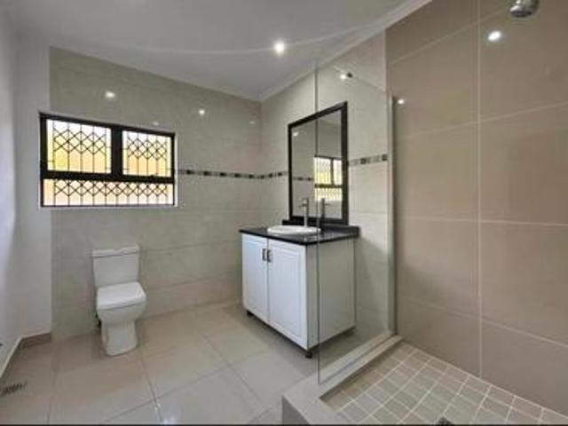 Apartment for rent in Seaview, Kwazulu-natal