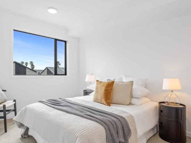 Apartment for rent in Point England