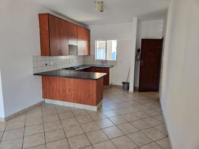 Apartment for rent in Vorna Valley, Midrand