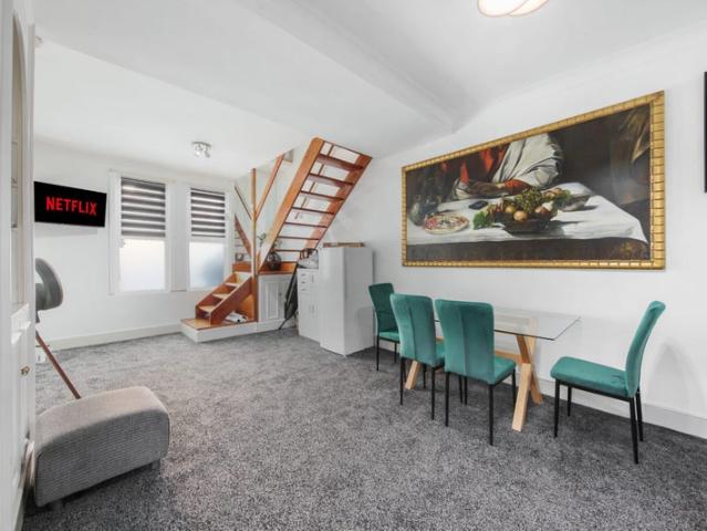 Apartment for rent in East Greenwich, Greater London