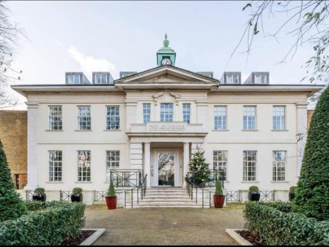 Apartment for rent in Highbury, Greater London