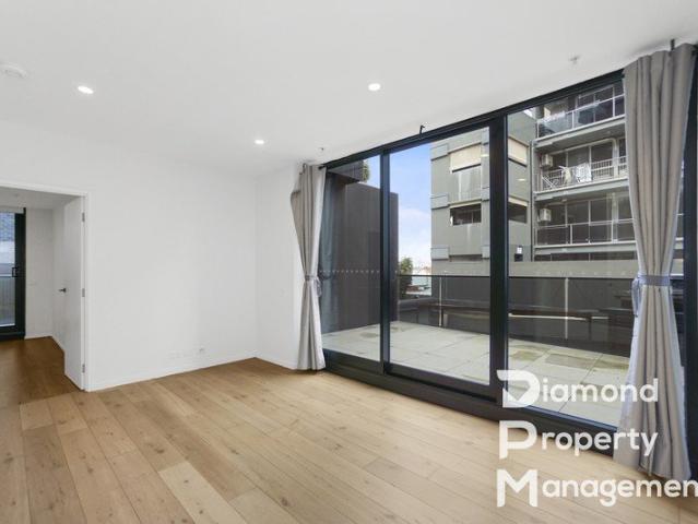 Apartment for rent in St Kilda, Melbourne
