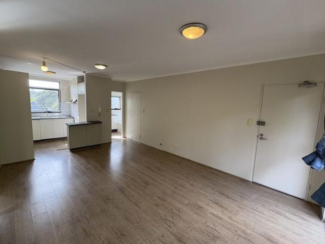 Apartment for rent in Beaconsfield, Sydney