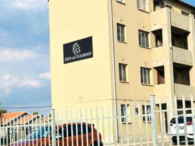 Apartment for sale in Nooitgedacht, Gauteng