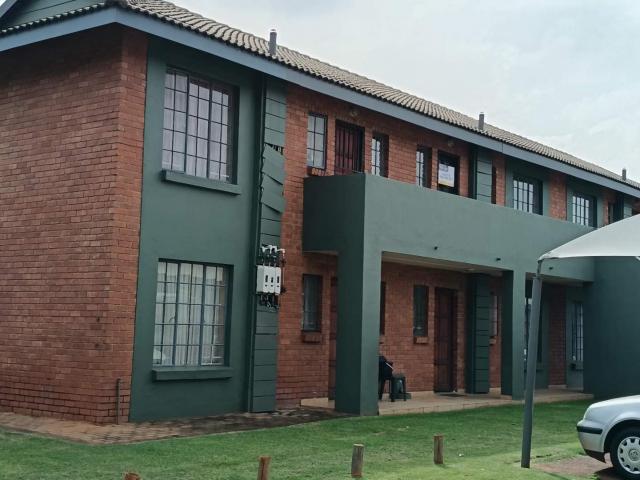 Apartment for rent in Theresapark, Pretoria