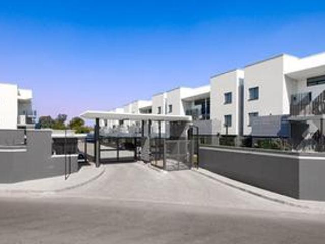 Apartment for rent in Vosloorus, Gauteng