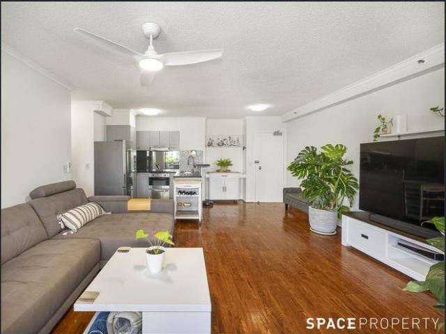 Apartment for rent in Toombul, Queensland