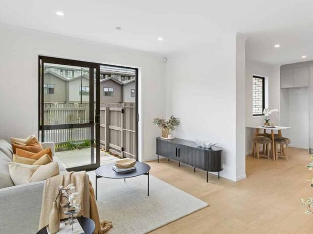 Townhouse for rent in Forrest Hill