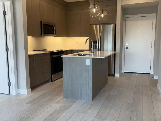 Condo for rent in Chestermere, Alberta
