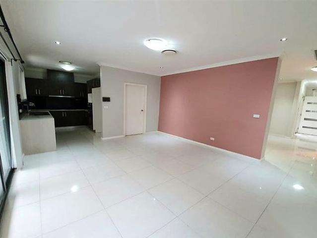 House for rent in Girraween, Sydney