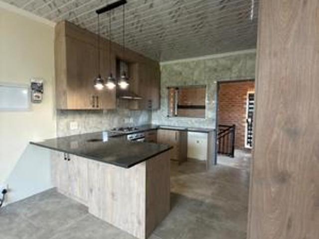Townhouse for rent in Ekurhuleni, Gauteng