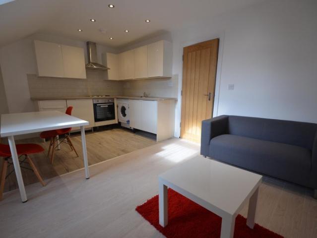 Apartment for rent in Highfields, Old Wharf