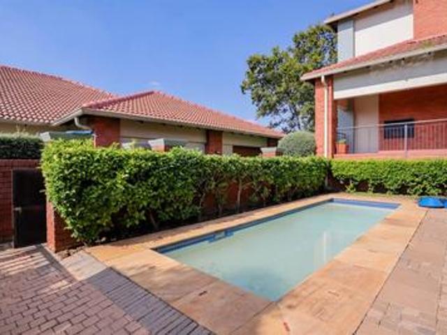 Apartment for sale in Vosloorus, Gauteng