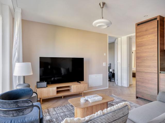 Apartment mieten in Einigen, Zürich