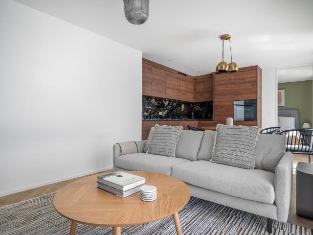 Apartment mieten in Einigen, Zürich