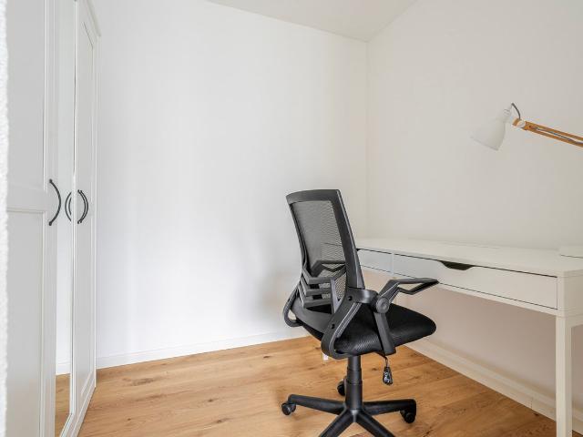 Apartment mieten in Einigen, Zürich
