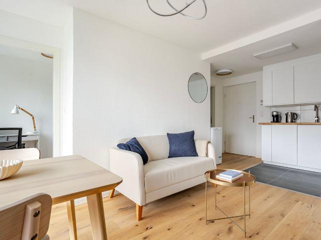 Apartment mieten in Einigen, Zürich