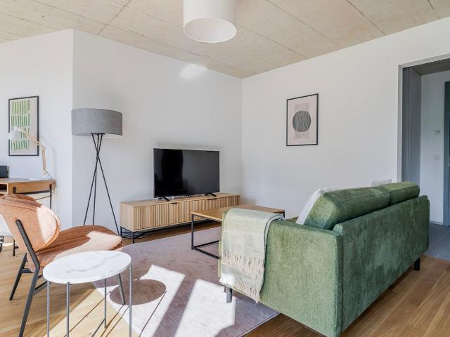 Apartment mieten in Einigen, Zürich