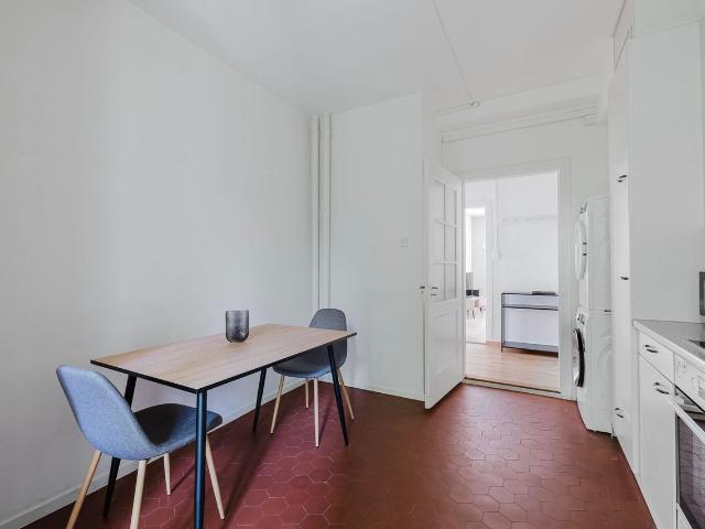 Apartment mieten in Einigen, Zürich
