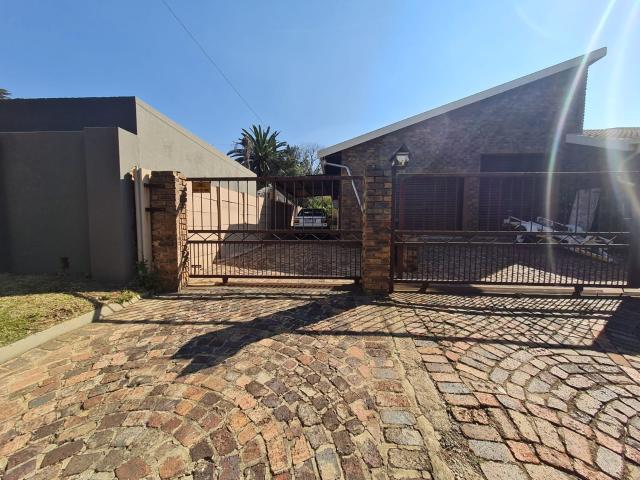 House for rent in Vosloorus, Gauteng