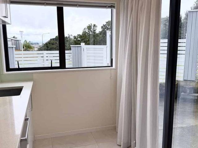 House for rent in Howick, Oroua County
