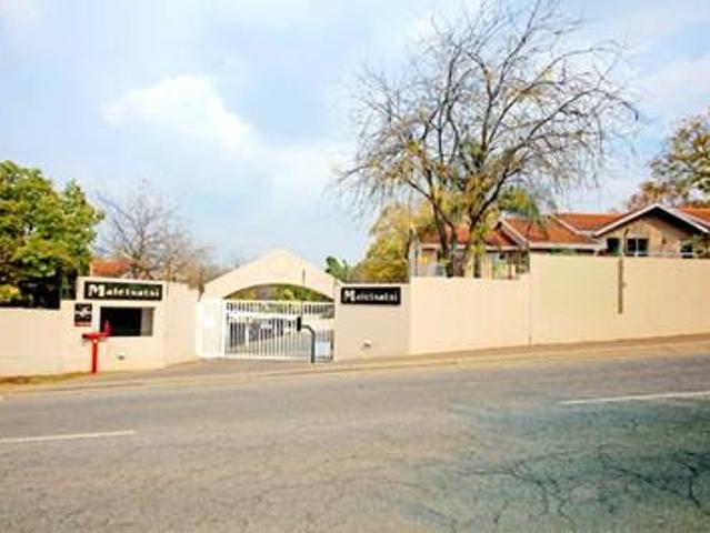 Apartment for sale in Sandton, City of Johannesburg Metropolitan Municipality