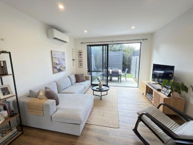 Apartment for rent in Wai o Taiki Bay, Maungakiekie-Tāmaki