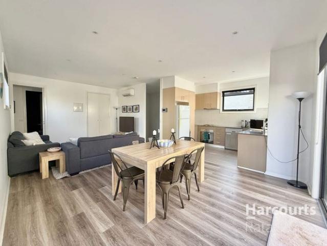 Townhouse for rent in Camerons Creek, Victoria