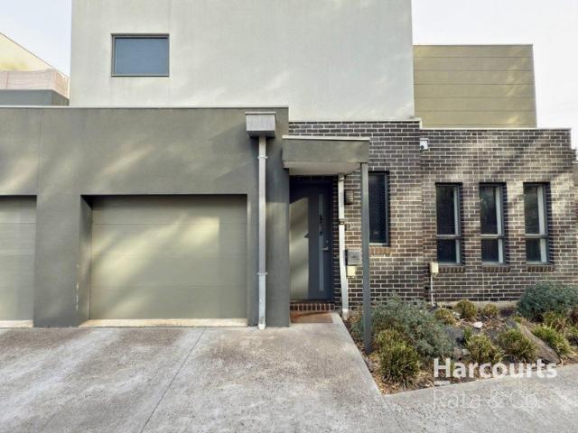 Townhouse for rent in Camerons Creek, Victoria
