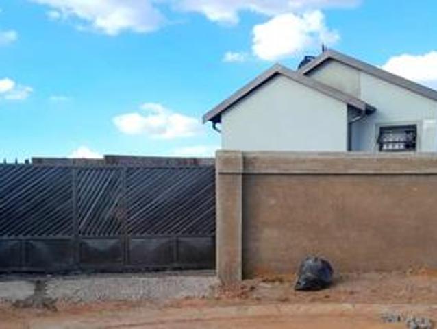 House for sale in Nooitgedacht, Gauteng