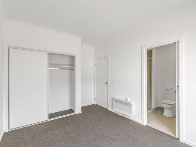 Townhouse for rent in Camerons Creek, Victoria