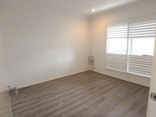 Townhouse for rent in Sydney, New South Wales