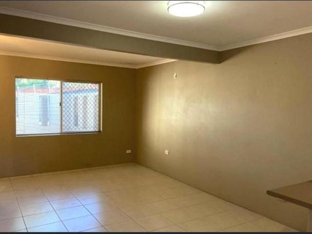 Townhouse for rent in Sun Valley, Gladstone