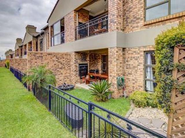Townhouse for sale in Ekurhuleni, Gauteng