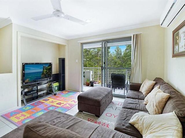 Townhouse for rent in Fernbrook, Queensland
